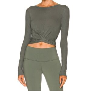 Alo cover long sleeve top in dark cactus (green) size XS